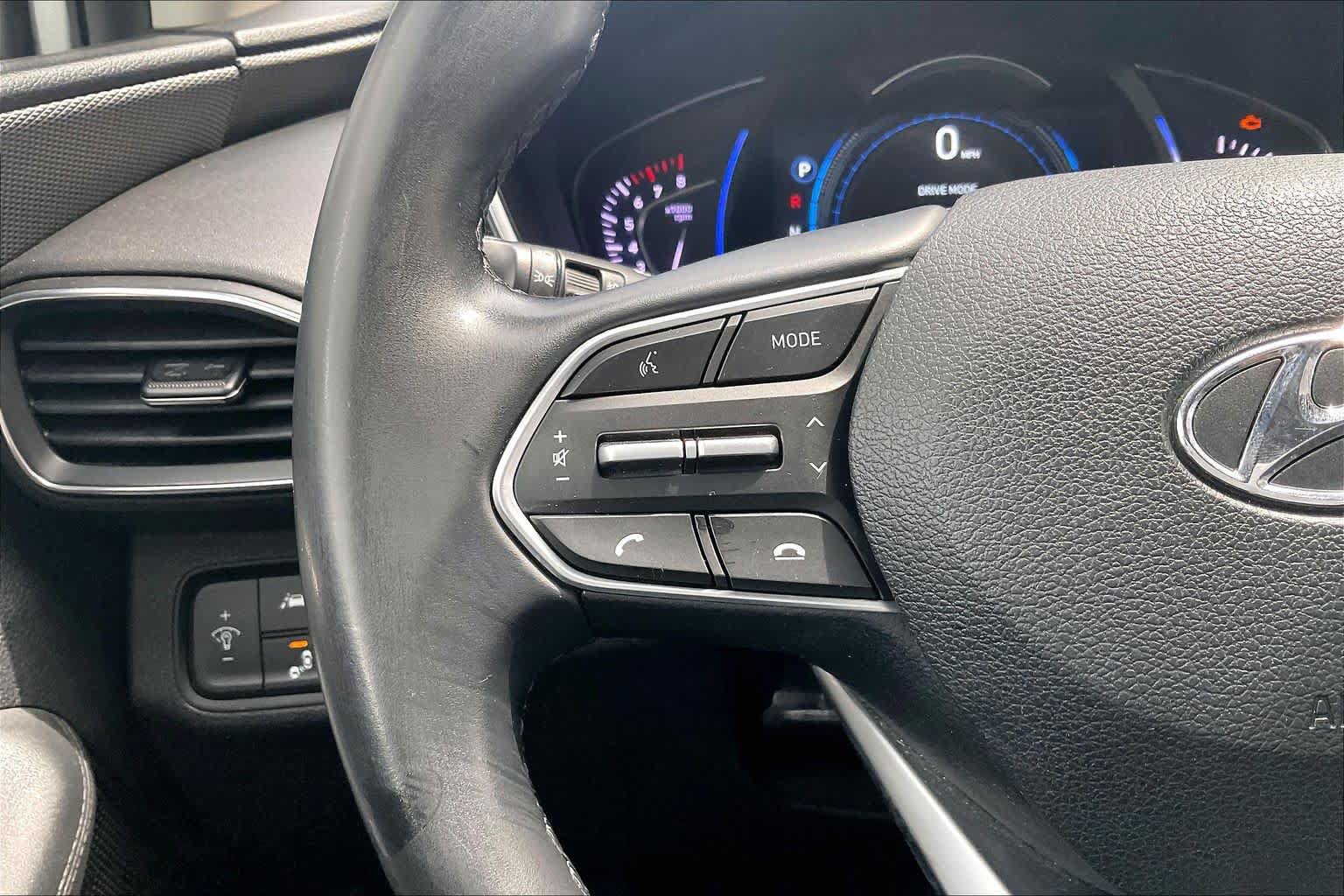 Used 2020 Hyundai Santa Fe SEL w/ Convenience Package FWD image 46