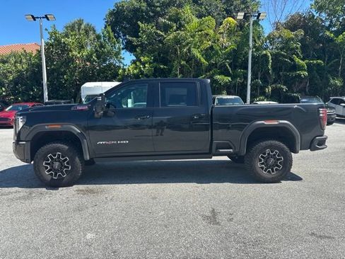 Used 2026 GMC Sierra 2500 AT4X AWD/4WD image 4
