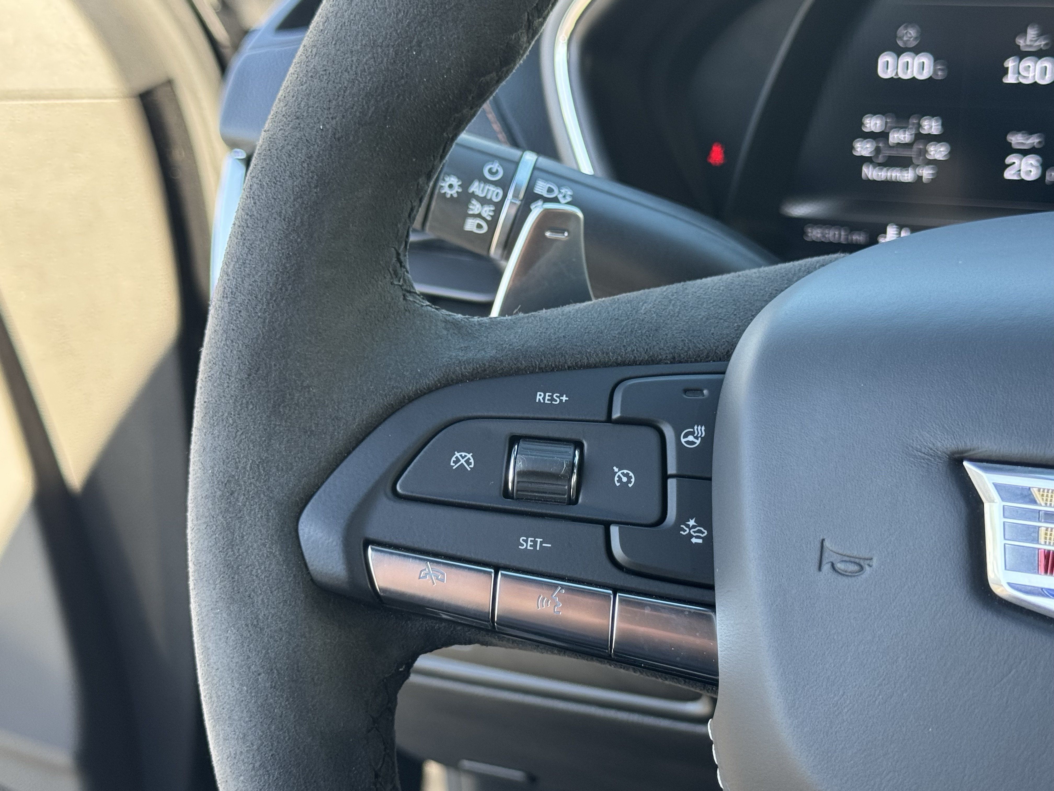 Used 2023 Cadillac CT5 V w/ Premium Package RWD image 19