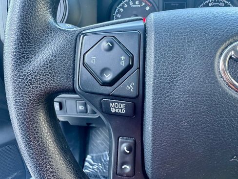 Used 2019 Toyota Tacoma SR5 image 28