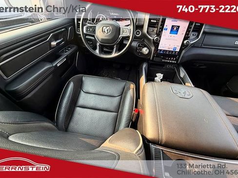 Used 2023 RAM 1500 Laramie AWD/4WD image 10