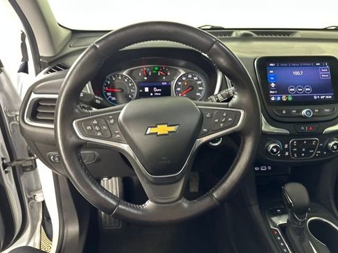 Used 2022 Chevrolet Equinox LT image 14