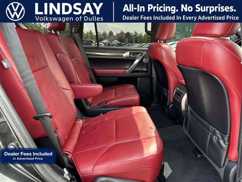 Used 2023 Lexus GX 460 Luxury w/ Sport Design Package AWD/4WD image 12
