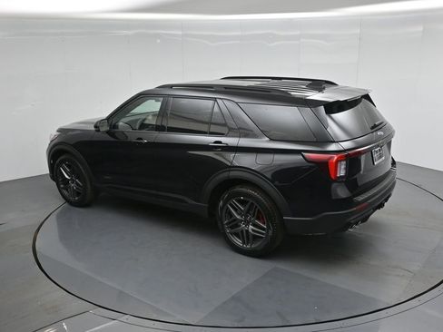 New 2026 Ford Explorer ST AWD/4WD image 42