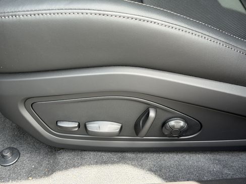 New 2026 Porsche Taycan RWD image 25