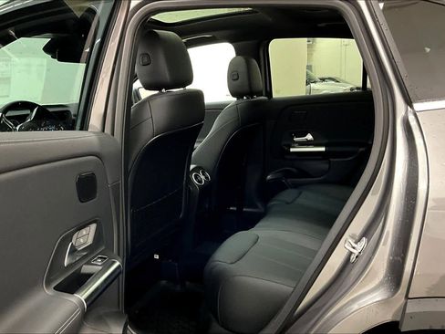 New 2026 Mercedes-Benz GLA 250 image 19
