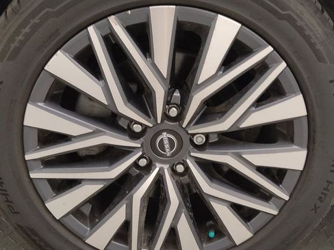 Used 2023 Nissan Altima 2.5 SV w/ SV Premium Package FWD image 31