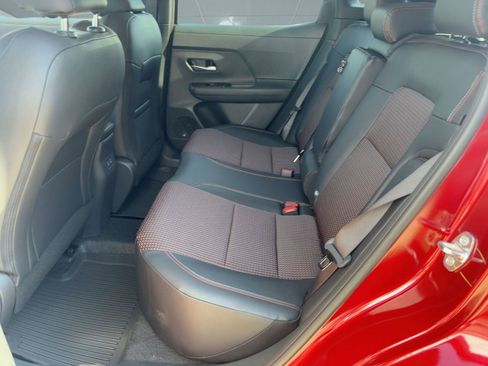 New 2026 Nissan Kicks SR w/ Cold Weather Package image 14