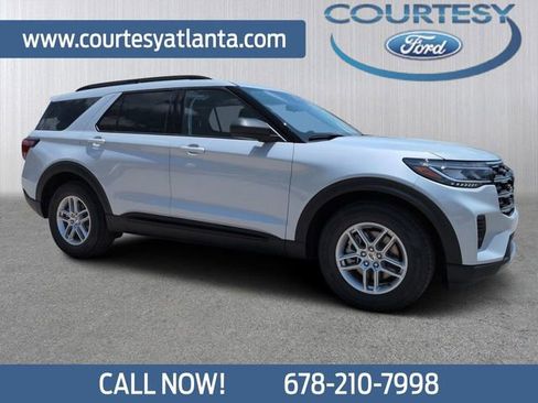 New 2026 Ford Explorer Active RWD image 1