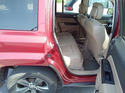 Used 2015 Jeep Patriot High Altitude FWD image 6