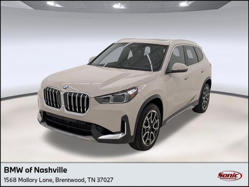 Used 2026 BMW X1 xDrive28i AWD/4WD image 1