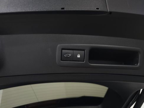 Used 2019 Lexus UX 250h image 9