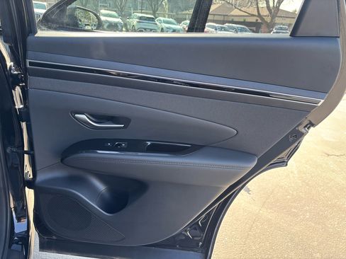 Used 2024 Hyundai Tucson Limited image 14