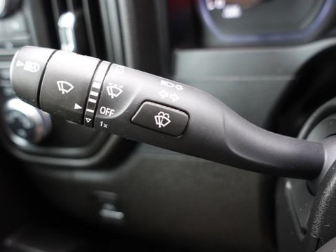 Used 2024 GMC Sierra 2500 Pro image 44