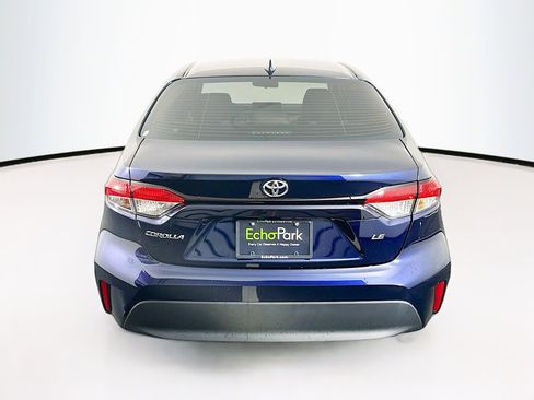 Used 2025 Toyota Corolla LE FWD image 7