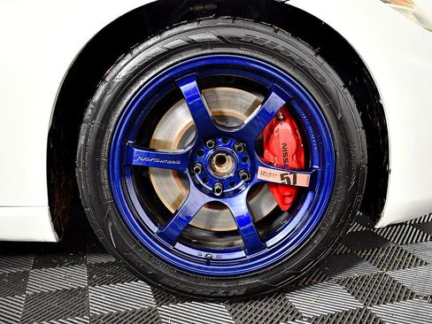 Used 2013 Nissan 370Z Touring w/ Sport Pkg image 42