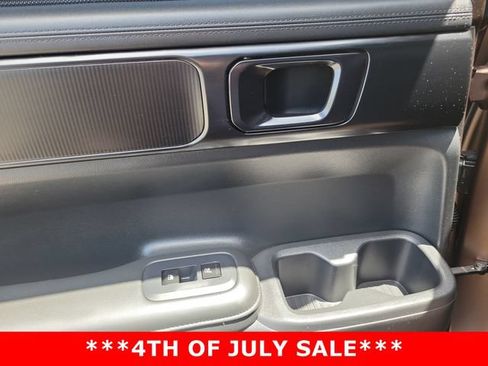 Used 2024 Hyundai Santa Fe Calligraphy AWD/4WD image 25