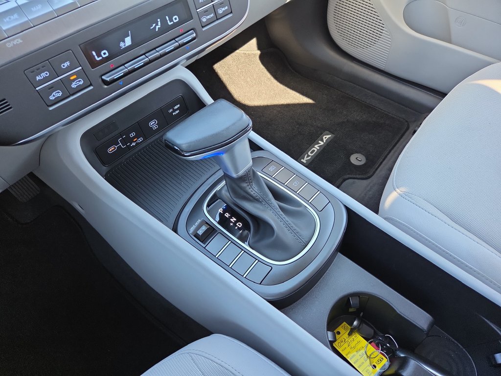 Certified 2024 Hyundai Kona SEL FWD image 26