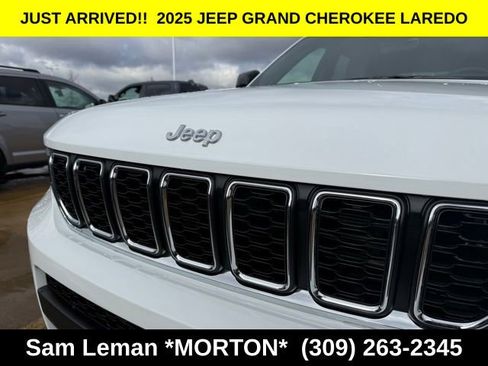 New 2025 Jeep Grand Cherokee L Laredo w/ Luxury Tech Group I image 3