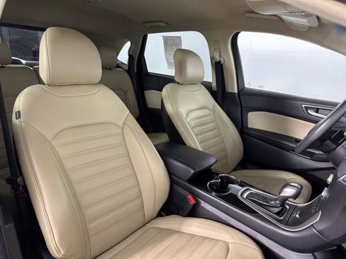 Used 2017 Ford Edge SEL w/ Equipment Group 201A image 26