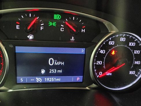 Used 2024 Chevrolet Blazer LT w/ Convenience Package FWD image 23