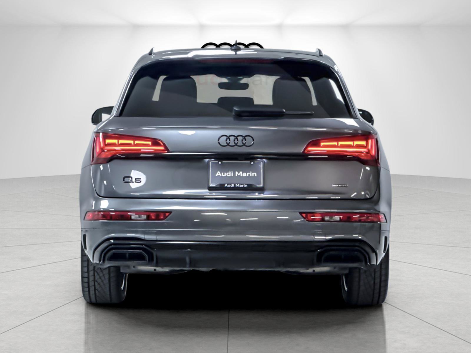Certified 2024 Audi Q5 e Prestige AWD/4WD image 4
