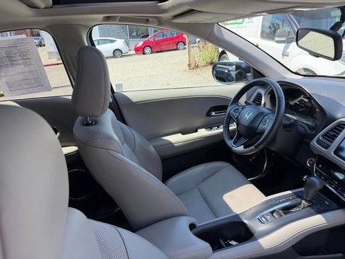 Used 2016 Honda HR-V EX-L image 12
