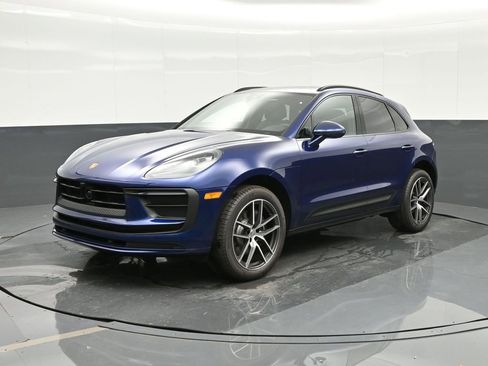 New 2026 Porsche Macan AWD/4WD image 1