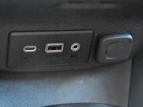 Used 2024 Chevrolet Malibu LT image 22