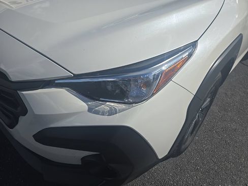 Used 2024 Subaru Crosstrek 2.0i AWD/4WD image 27