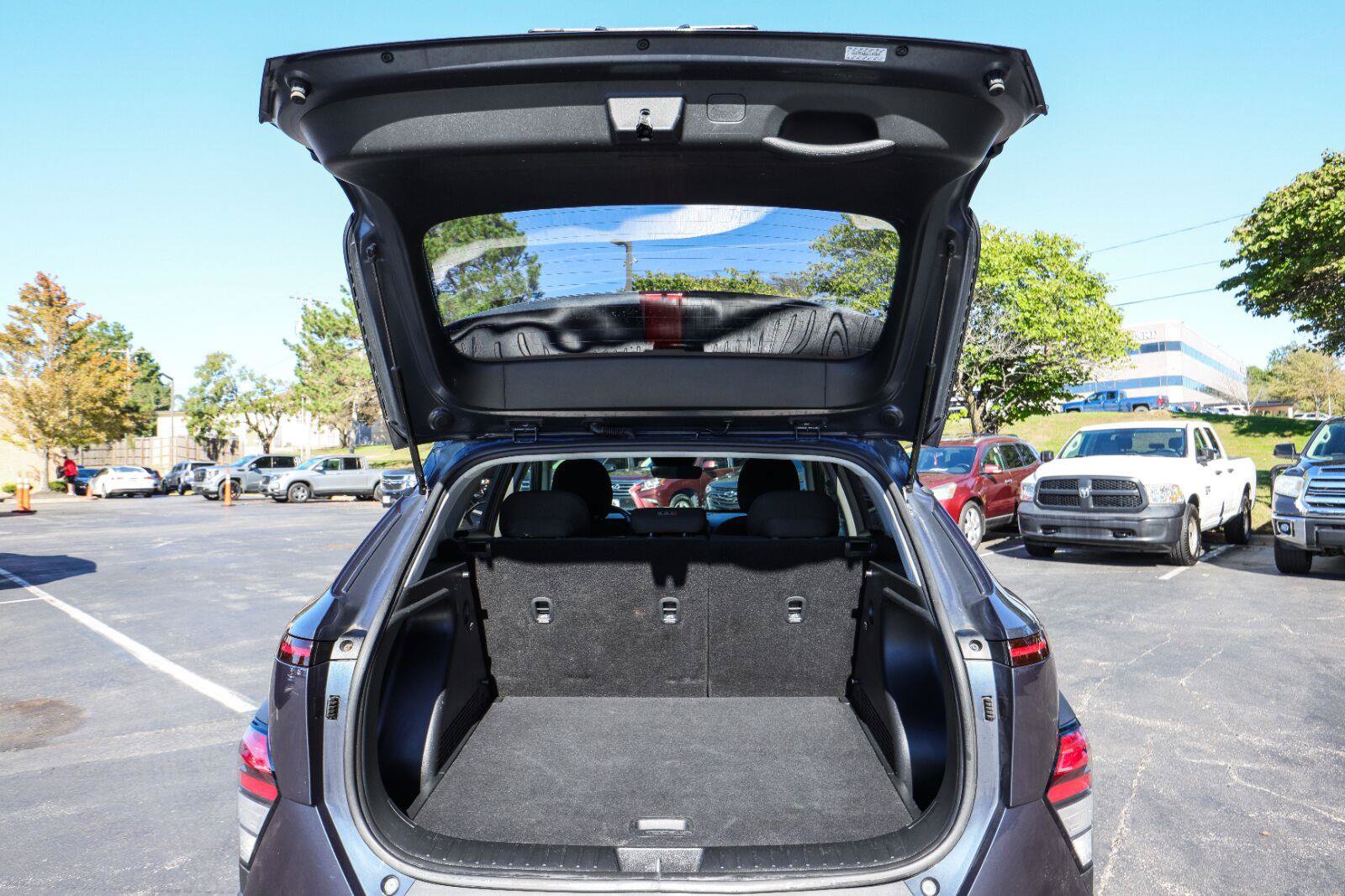 Used 2024 Hyundai Kona SEL AWD/4WD image 18