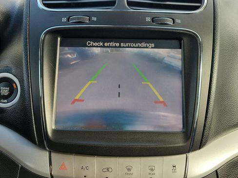 Used 2018 Dodge Journey GT image 32