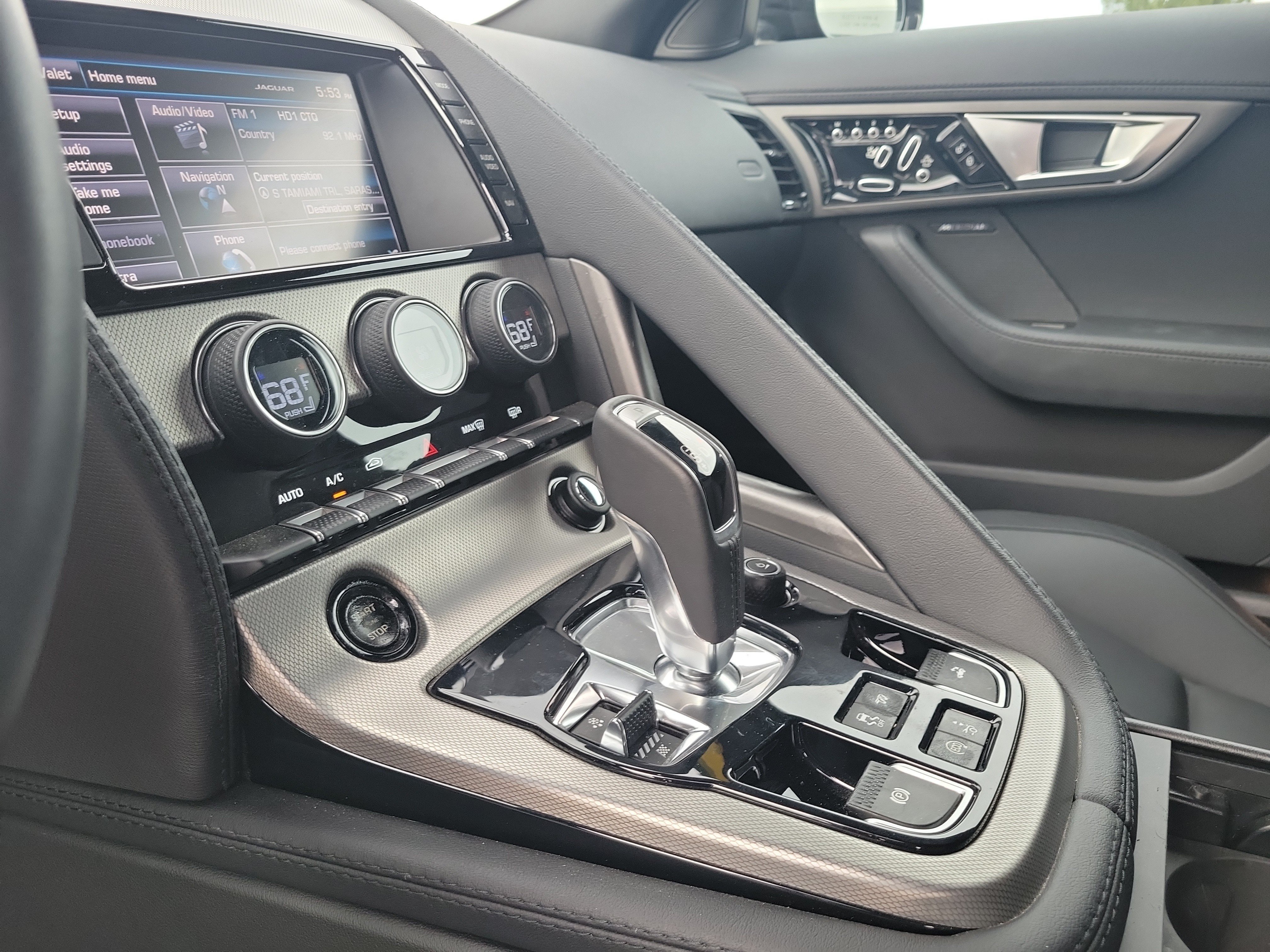 Used 2014 Jaguar F-TYPE Convertible RWD image 28