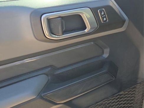 Used 2023 Ford Bronco Big Bend image 20
