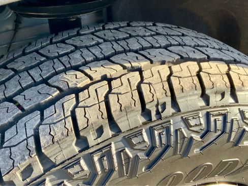 New 2026 Chevrolet Traverse Z71 w/ Driver Confidence Package image 17