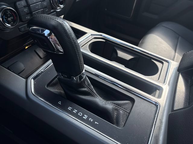 Used 2016 Ford F150 Lariat w/ Equipment Group 502A Luxury AWD/4WD image 28