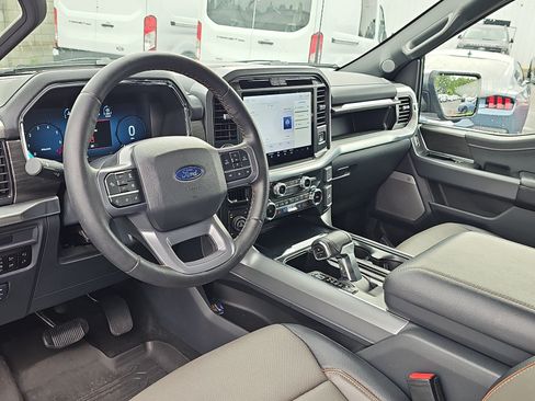 Used 2025 Ford F150 Lariat w/ Equipment Group 501A Mid AWD/4WD image 15