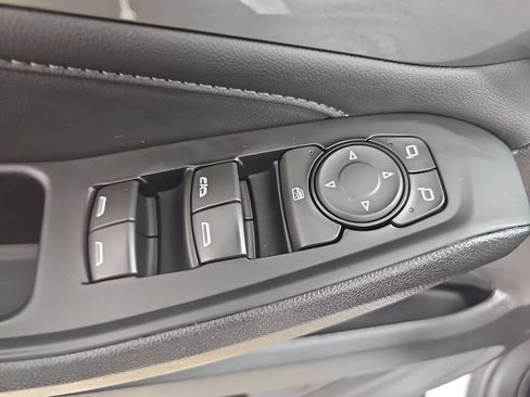 Certified 2023 Chevrolet Traverse LT FWD image 34