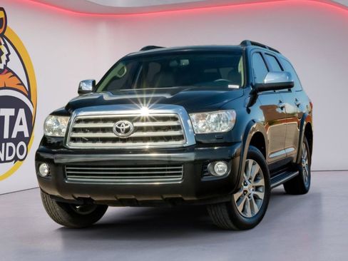 Used 2016 Toyota Sequoia Limited RWD image 2