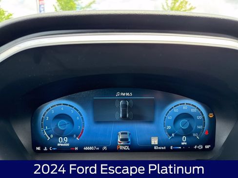 Used 2024 Ford Escape Platinum AWD/4WD image 19