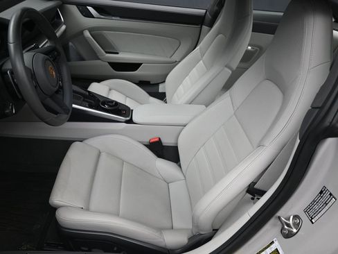 Certified 2022 Porsche 911 Turbo S AWD/4WD image 6
