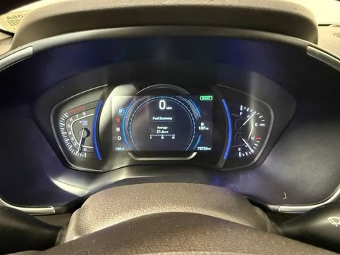 Used 2019 Hyundai Santa Fe SEL FWD image 21