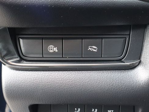 Used 2025 MAZDA CX-30 AWD 2.5 S w/ Preferred Package image 16