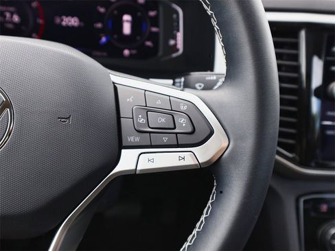 Certified 2022 Volkswagen Atlas SEL image 23