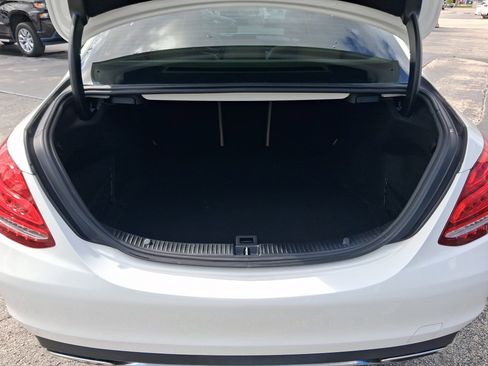Used 2018 Mercedes-Benz C 300 Sedan image 28