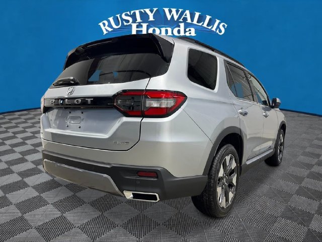 New 2026 Honda Pilot Elite image 3