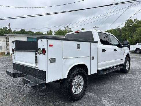 Used 2018 Ford F250 XLT w/ XLT Value Package AWD/4WD image 6
