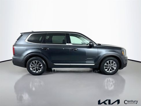 Used 2024 Kia Telluride LX FWD image 4