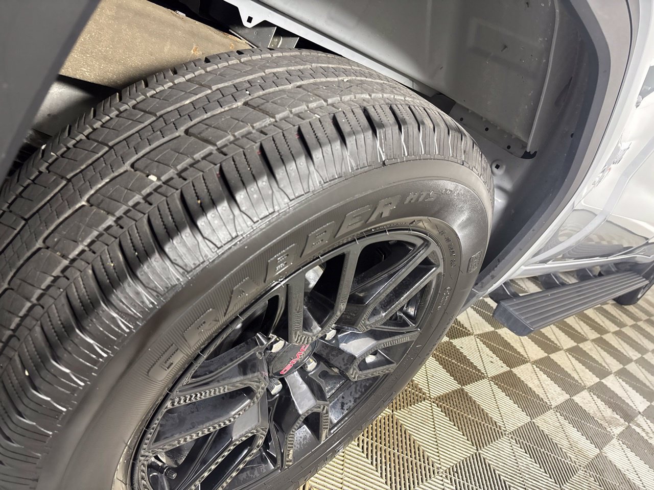 Used 2024 GMC Sierra 1500 Elevation AWD/4WD image 38