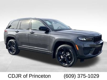 New 2025 Jeep Grand Cherokee Altitude